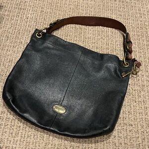 Black fossil handbag